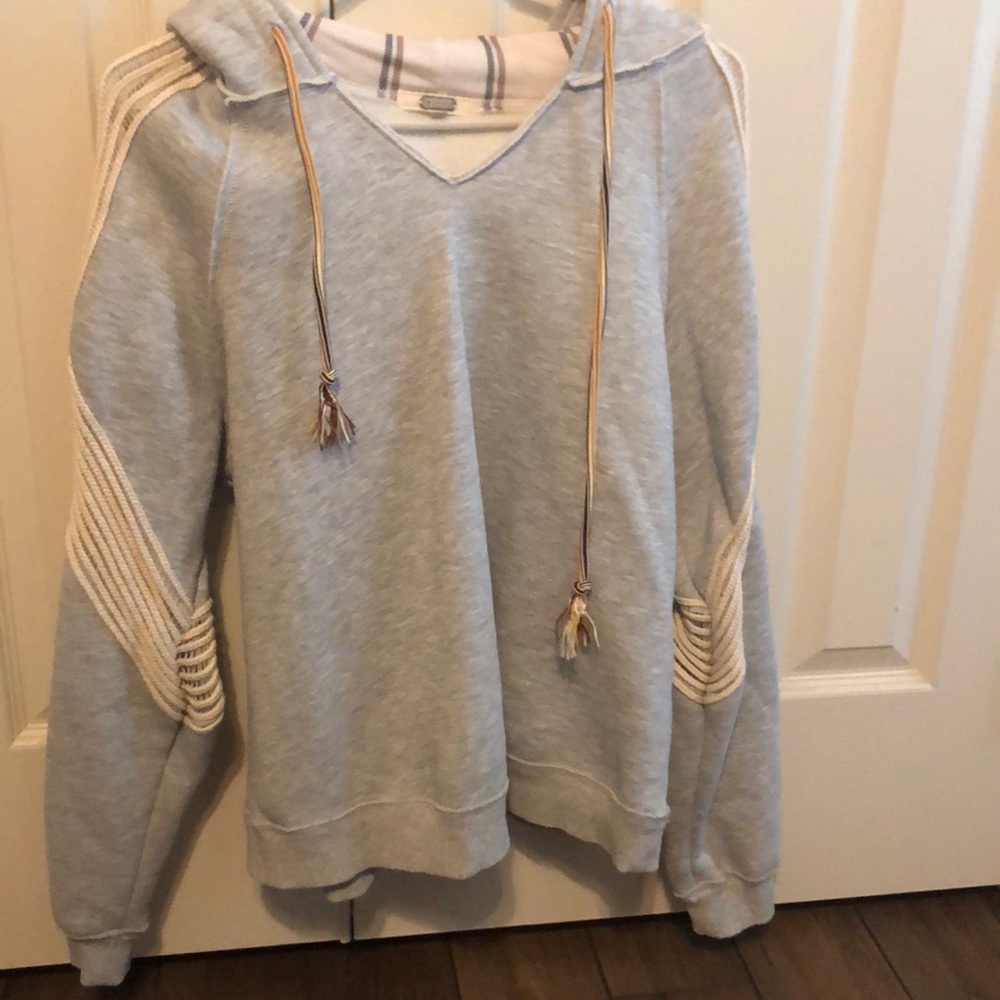 Gimmick BKE hoodie! Like new!